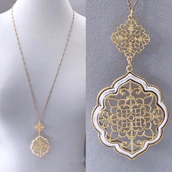 1 Left! Statement Necklace with Filigree Medallion - Picture 4 of 7